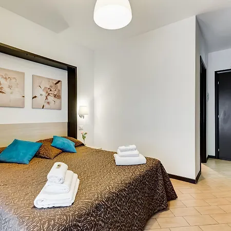 Bed & Breakfast Dreams Of